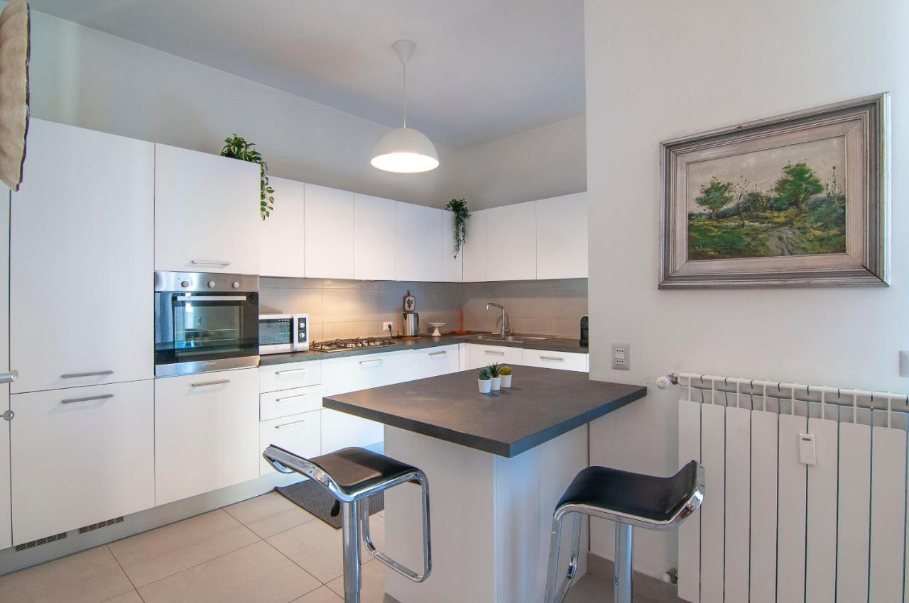 Maffeihouse 5 Min To Hospital Apartment Верона Екстериор снимка