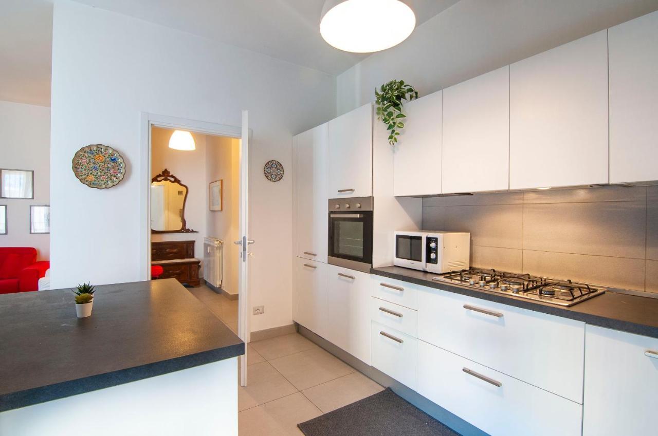 Maffeihouse 5 Min To Hospital Apartment Верона Екстериор снимка